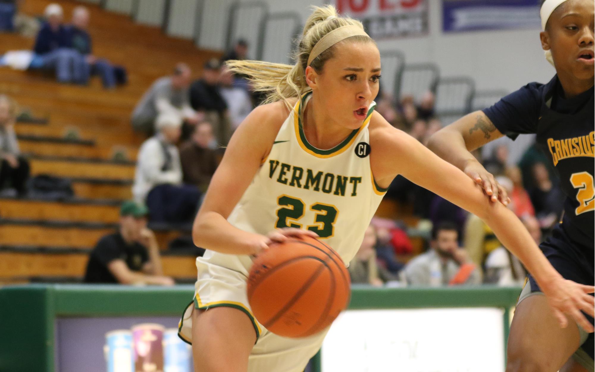 Womens Basketball VS Army UVM Bored