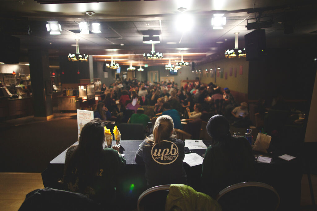 A group of UPB students lead Pub Quiz in a packed Brennan's in the Davis Center